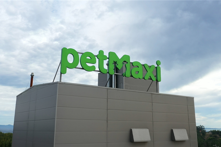 PetMaxi leva colaboradores a Madrid no seu 10.º aniversário