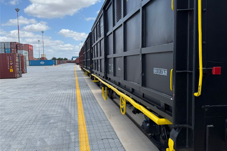 OJE Logistics inaugura terminal rodoferroviário de 14 milhões de euros no Entroncamento