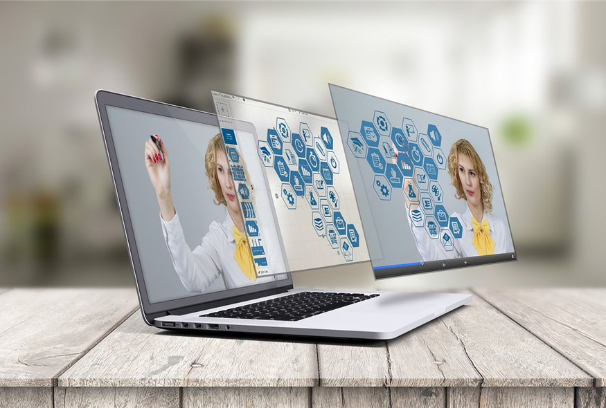 Webinar sobre criação de sites com IA marca início de ciclo de workshops para empreendedores