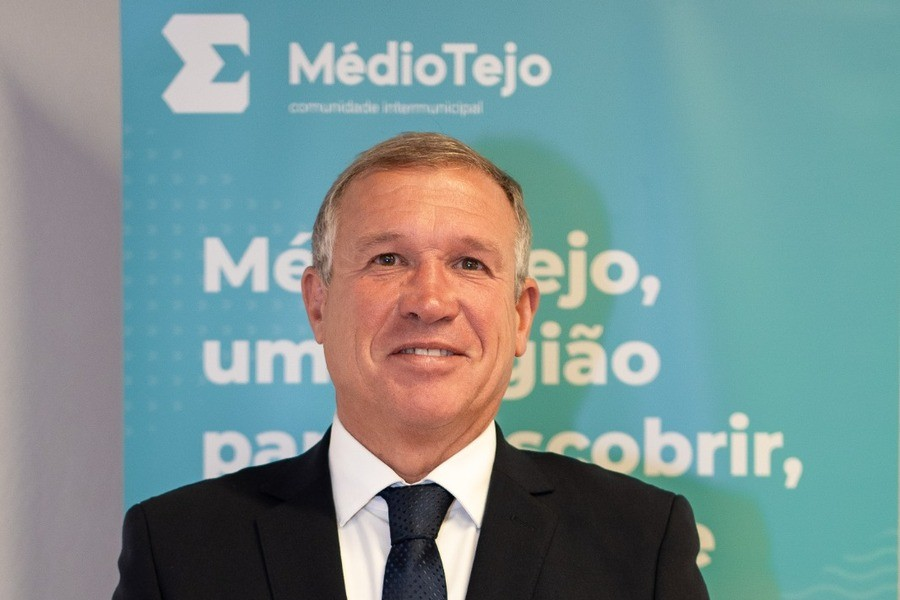 Três territórios, uma estratégia